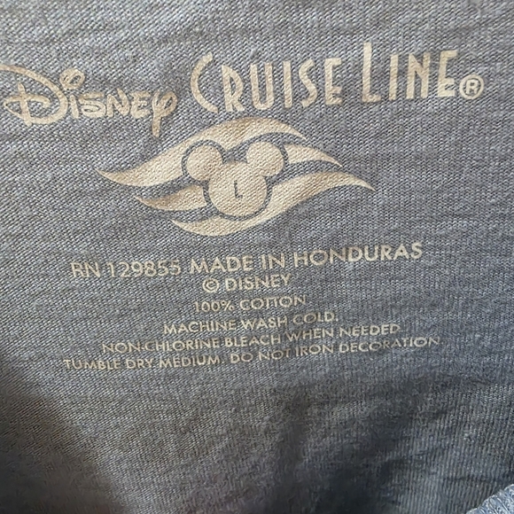 Disney Cruise Line Official Unisex Graphic Design T-Shirt - Picture 7 of 7